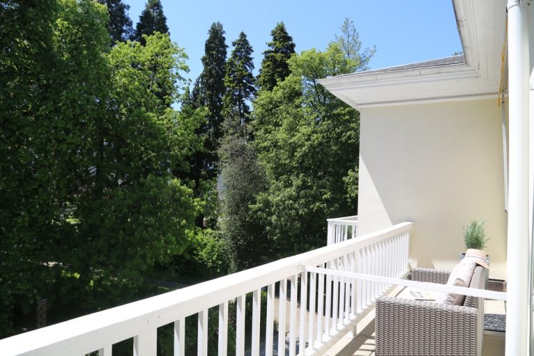 Binding Balkon Südseite-Bild 1