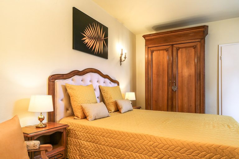 FeWo Binding Schlafraum und Schrank