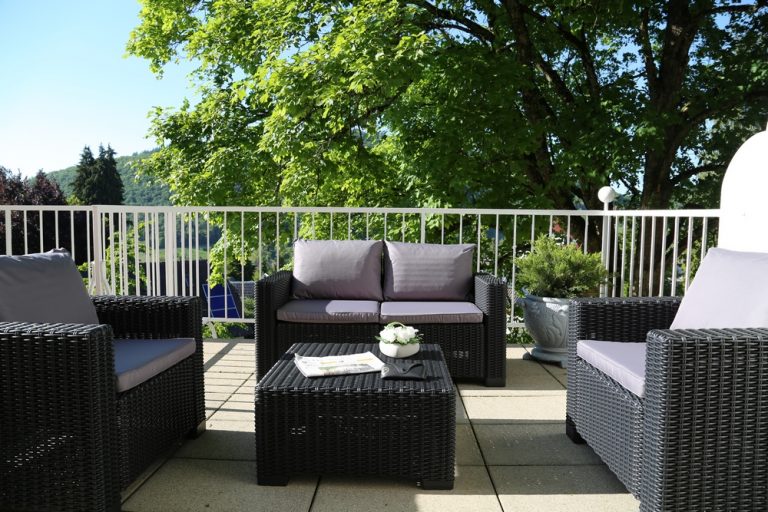 Lilien Balkon Römerberg Bild 2