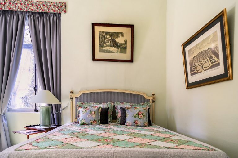 Sanssouci - romatisches Bett